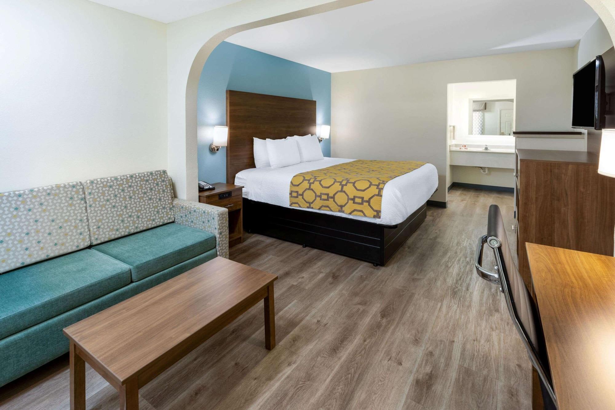 Baymont By Wyndham Biloxi - Ocean Springs Motel Exterior foto