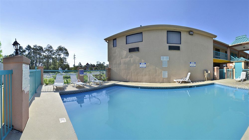 Baymont By Wyndham Biloxi - Ocean Springs Motel Exterior foto